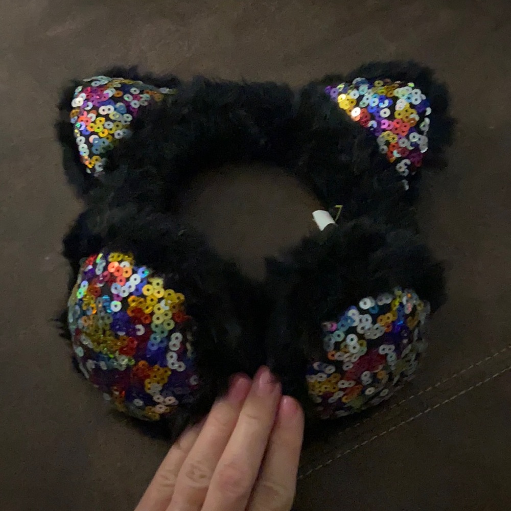 Kitty cat sequenced ear warmers